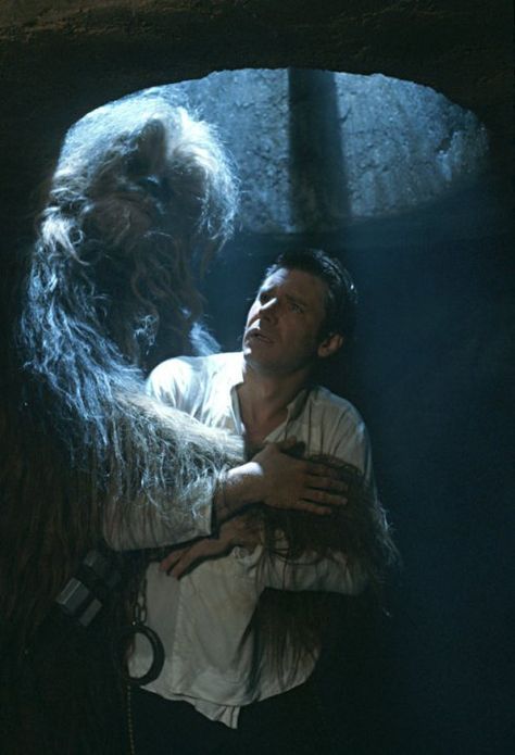 #HanSolo #Chewie #starwars Han Solo And Chewbacca, Han And Leia, Return Of The Jedi, Star Wars Facts, Han Solo, Star Wars Images, Harrison Ford, Hans Solo, Star Wars Movie