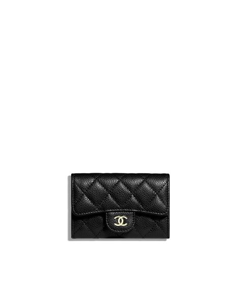 CHANEL Classic Card Holder Grained Calfskin & Gold-Tone Metal, Black  - A80799Y01864C3906 - Small Leather Goods Black Reference, Chanel Card Holder, Chanel Fashion Show, Mode Chanel, Chanel Store, Chanel Official, Chanel Official Website, Classic Card, What In My Bag