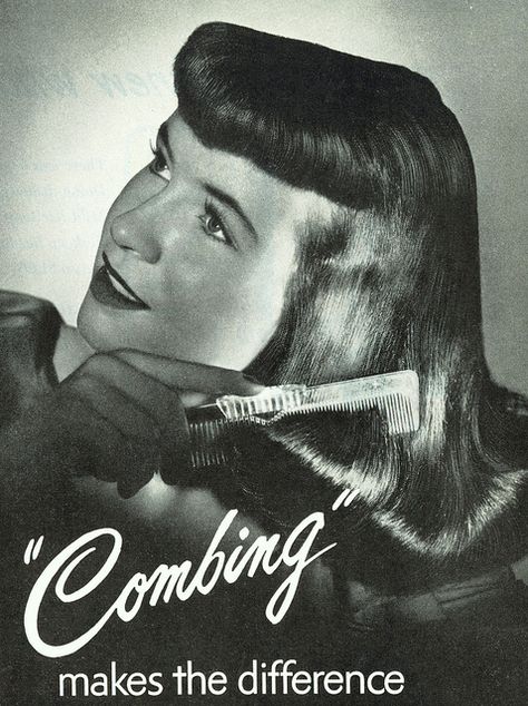 Combing makes the difference (1947). #vintage #1940s #hair #bangs #ads Cabelo Pin Up, Vintage Bangs, Elisabeth Shue, Short Spiky Hairstyles, 1940s Hairstyles, Retro Beauty, Beauty Ad, Pin Up Hair, Elizabeth Hurley