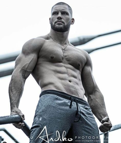 Gorgeous, sexy, and talented German born Romanian boxer/model/actor Florian "Big Nasty" Munteanu Muscle Hunks, Muscle Body, Country Men, Mens Workout Clothes, Real Men, Muscular Men, Big Men, Transformation Body, Good Looking Men