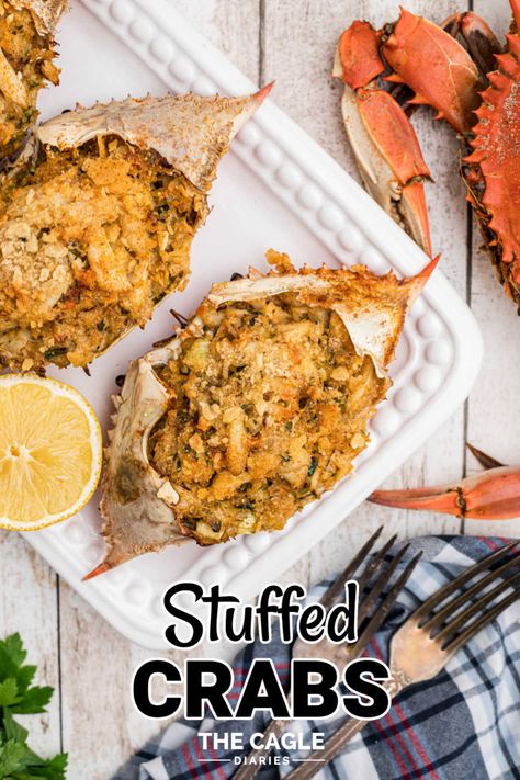 These delicious stuffed crabs are a southern staple. Made often, usually from leftover crabs from a crab boil, stuffed crabs are one of everyone's favorite meals (in the south). Crab Stuffed Tenderloin, Stuffed Crab Shells Recipe, Stuffed Crab Shells, Crab Stuffing, Crab Recipes Easy, Stuffed Crab, Cajun Crab, Crab Recipe, Crab Cake Recipes