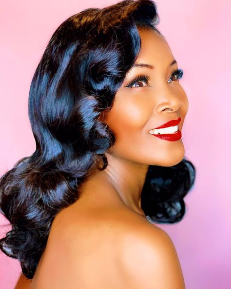 Angelique “The Black Pinup” on Instagram: “#UpClose & Personal 😁 #AskMeAnything through my stories today or in my comments section. If you ask in my stories, your identity will be…” 1950s Black Hairstyles, Pin Up Curls, Black Pinup, Black Pin Up, Vintage Curls, Black Glamour, Vintage Black Glamour, Pin Up Hair, Pin Curls