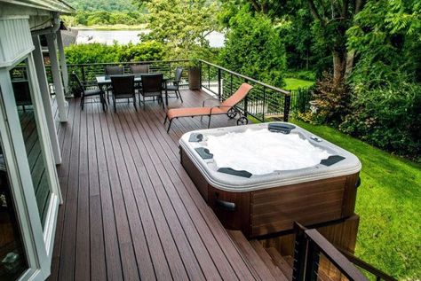 Hot Tub Deck Ideas, Whirlpool Deck, Hot Tub Deck Design, Hot Tub Landscaping, Tub Deck, Hot Tub Patio, Hot Tub Designs, Pergola Diy, Relaxing Backyard