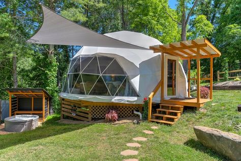 Dome in Candler · ★5.0 · 1 bedroom · 1 bed · 1 bath Glamping Domes Interior, Geo Dome Glamping, Igloo Camping, Geodesic Dome House, Dome Glamping, Geo Dome, Dome Houses, Glamping Ideas, Architecture Design Presentation