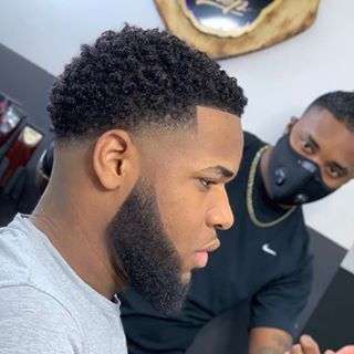 Curl Sponge Hairstyles Men, Sponge Taper Fade, Christian Hairstyles, Afro Hair Fade, Black Man Haircut Fade, Black Haircuts, Natural Hair Styling, Waves Hairstyle Men, Black Men Beard Styles