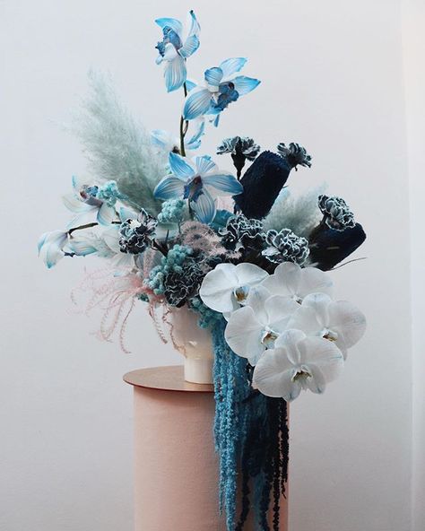 Blue Flower Installation, Blue Floral Arrangements, Orchid Wedding Theme, Carnation Wedding, Winter Flower Arrangements, Blue Flower Arrangements, Tropical Floral Arrangements, Nyc Winter, Flower Installation