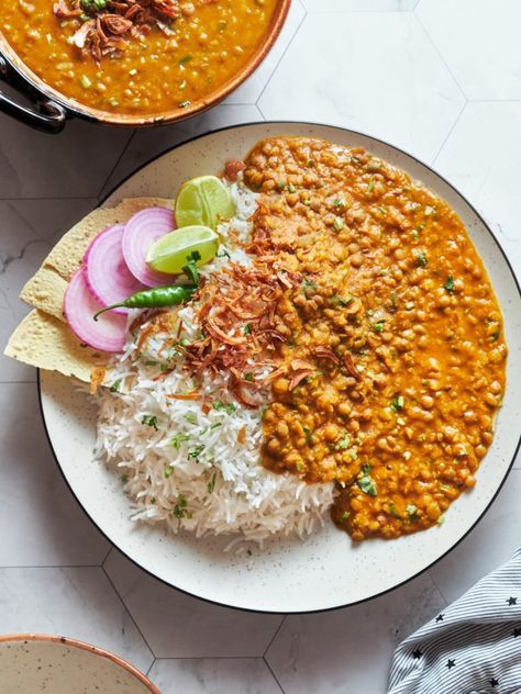 Dal Chawal Recipe, Dal Chawal Indian, Dinner Ideas Vegetarian Indian, Lunch Ideas Indian, Vegan Dal, Chawal Recipe, Vegan Indian Recipes, Protein Packed Meals, Dal Recipe