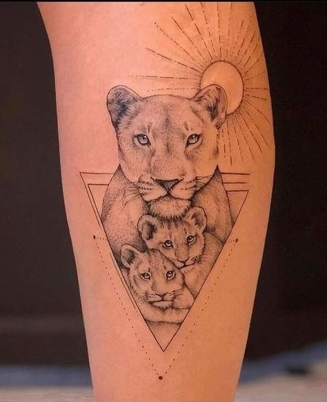 Lioness And Cub Tattoo, Cub Tattoo, Mutterschaft Tattoos, Lioness Tattoo Design, Motherhood Tattoos, Cubs Tattoo, Twin Tattoos, Baby Tattoo Designs, Lioness Tattoo