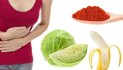 Rather than using nasty antacids next time you have a stomach ulcer, try these awesome natural stomach ulcer remedies instead. Stomach Ulcers Symptoms, Ulcer Symptoms, Ulcer Diet, Natural Antacid, Cabbage Juice, Gastric Juice, Stomach Ulcers, Stomach Acid, Stomach Pain