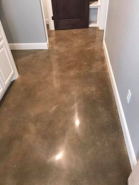 Indoor Concrete Floor Ideas, Concrete Interior Floors, Concrete Floors Diy, Concrete Floors In House, Lodge Style Home, Floor Inspiration, Metal Building House Plans, Epoxy Floors, Acid Stained Concrete