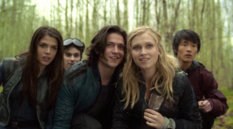 Monty The 100, The 100 Tv Show, 100 Tv Show, Monty Green, Finn Collins, The 100 Season 1, Christopher Larkin, Thomas Mcdonell, Jasper Jordan