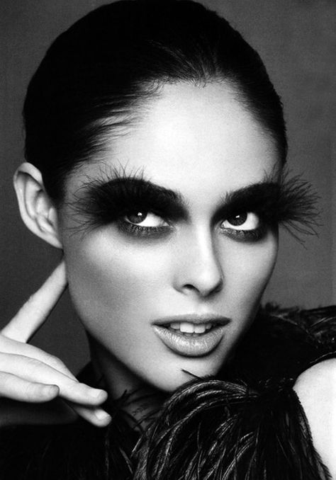 Okay, I think Coco Rocha is adorable, but the maribou eyelashes are amazing!!! Feather Eyelashes, Beauty Shots, Editorial Makeup, Creative Makeup, Great Hair, Beauty Photography, Beauty Make Up, Makeup Inspiration, Cute Hairstyles