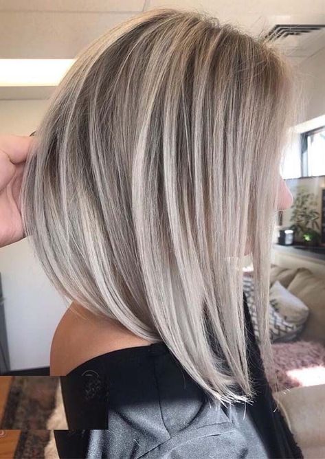 Blond Cenușiu, Highlight Bob, Modern Bob Hairstyles, Blonde Balayage Highlights, Coconut Hair, Blond Balayage, Ash Blonde Hair, Penteado Cabelo Curto, Hair Color Balayage