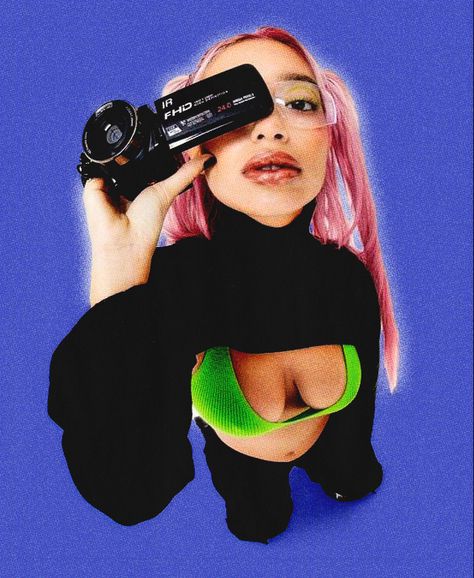 Music Cover Photoshoot Ideas, Vhs Aesthetic Photoshoot, Album Cover Photography Ideas, Photoshoot Ideas Album Cover, Retro Studio Photoshoot, Y2k Studio Photoshoot, Album Cover Inspo Photoshoot, Music Artist Photoshoot Ideas, Vhs Photoshoot