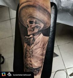 Skeleton Tattoo Man, Skull Mariachi, Mexican Skull Tattoos, Pirate Skull Tattoos, Flesh Tattoo, Mexican Tattoo, Catrina Tattoo, Mexican Art Tattoos, Aztec Tattoo Designs