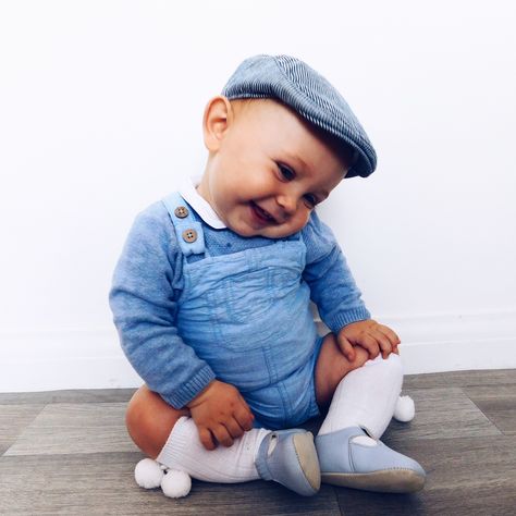 Traditional baby clothes, traditional baby boy, vintage baby Vintage Baby Boy Shoes, Preppy Baby Style, Baby Boy Vintage Outfits, Traditional Baby Boy Clothes, Vintage Baby Boy Clothes, Preppy Baby Boy, Traditional Baby Clothes, Kids Dress Boys, Baby Boy Socks