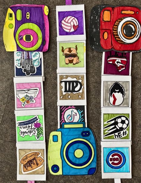 How to Make an All About Me Polaroid Book - the cozy art teacher blog Back To School Things, Polaroid Book, Teacher Documentation, Cozy Art, Document Camera, Polaroid Template, Camera Art, Graffiti Tagging, Things I Want