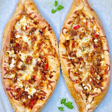 Turkish Pide Dough Recipe, Turkish Pide Recipes, Pide Recipe Turkish, Turkish Pide Bread Recipe, Pide Recipe, Turkish Flat Bread, Pide Bread, Mediterranean Flatbread, Turkish Pide