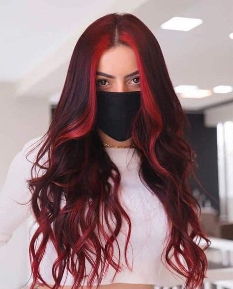 Black And Red Hair, Red Balayage Hair, Red Hair Looks, Red Hair Inspo, Wine Hair, Vibrant Hair, Hair Color Streaks, Dyed Hair Inspiration, Halo Hair