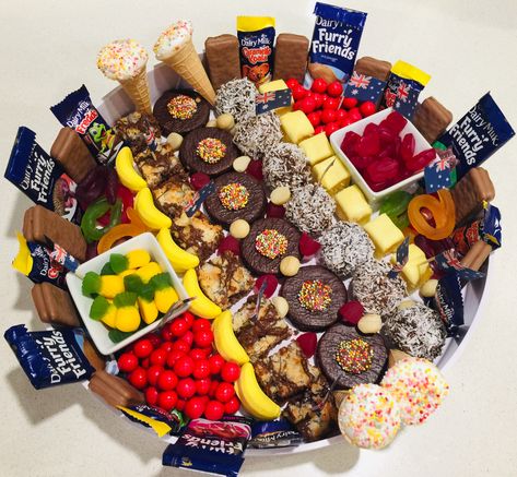 My Australia Day dessert platter Australia Party Food, Australia Day Party Ideas, Australian Day Food Ideas, Aussie Party Theme, Australia Day Food, Australia Day Platter, Australia Day Food Platter, Australia Day Dessert Platter, Australia Party