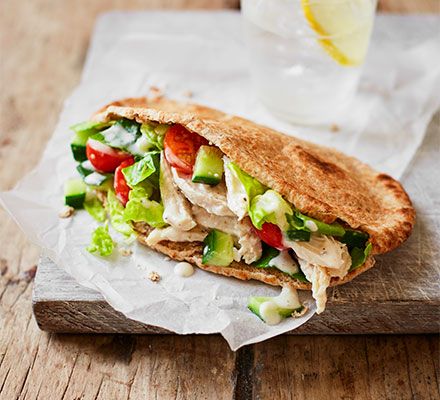 Quick Lunch Ideas For Work, Quick Lunch Ideas, Healthy Sesame Chicken, Pita Sandwich, Lunch Ideas For Work, Healthy Packed Lunches, Pitta Bread, Classic Caesar Salad, Chicken Caesar Salad