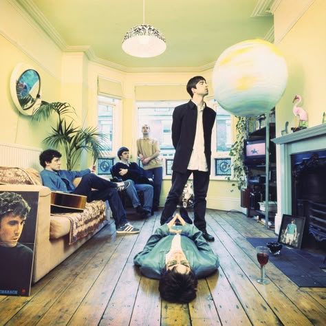 Oasis Definitely Maybe, Liam And Noel, Oasis Band, Definitely Maybe, The Gallaghers, Look Back In Anger, Brit Pop, Band Photography, Noel Gallagher