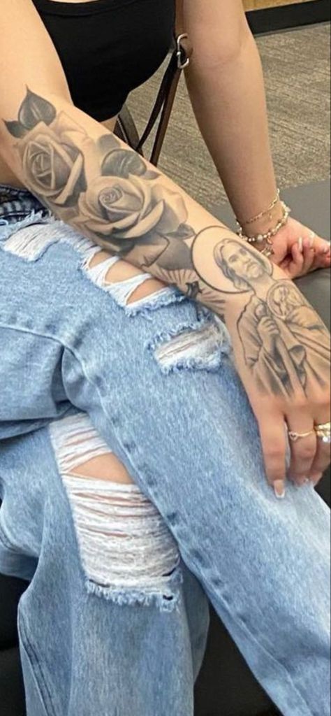 Tattoos For Mexican Women, Last Name Sleeve Tattoo, Time Heals What Reason Cannot Tattoo, Jesus Sleeve Tattoos For Women, Tattoo Ideas Female Mexican, Chicana Tattoos For Women Sleeve, San Judas Hand Tattoo, San Judas Tattoo Women, Back Red Tattoo