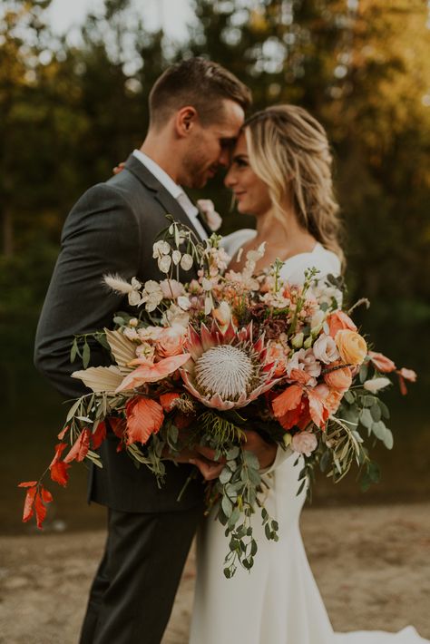 Protea Bouquet Wedding, Backyard Airbnb, Airbnb Backyard, Idaho Wedding Venues, Sunriver Oregon, Protea Wedding, Protea Bouquet, King Protea, Idaho Wedding