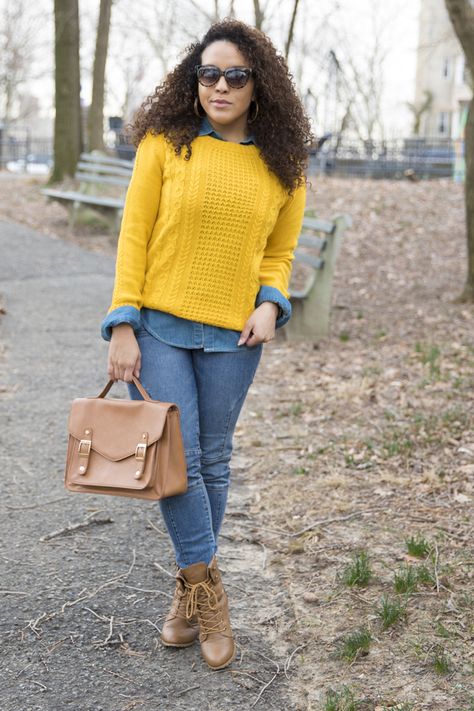 Mustard Sweater Outfit Fall, Mustard Sweater Outfit, Winter Friday, Denim On Denim Outfits, Yellow Sweater Outfit, Chic Fall Style, Fall Outfits Chic, School Clothes Ideas, Wishlist Summer