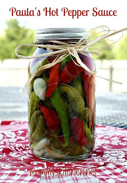 Pepper Pickles, Canning Hot Peppers, Canning Preserves, Pepper Vinegar, Canning Peppers, Hot Pepper Recipes, Pepper Sauce Recipe, Pickled Peppers, Banana Peppers