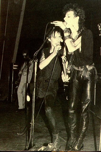 Peter Murphy & Daniel Ash : Bauhaus Daniel Ash, Bauhaus Band, Peter Murphy, 80s Goth, Goth Bands, Goth Music, Goth Subculture, Vampire Weekend, Indie Movies