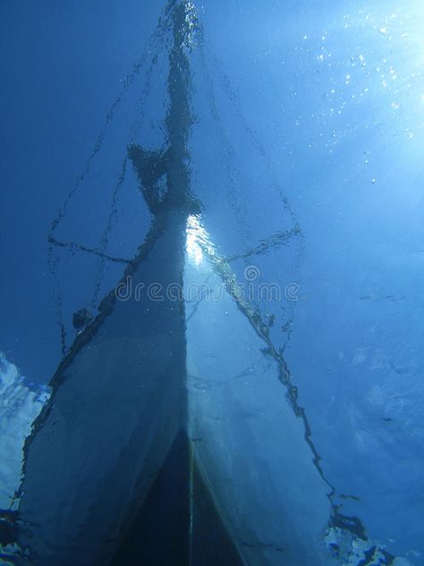 Boat From Underwater, Underwater Boat, Water Places, Ocean Sailing, Elemental Magic, Marketing Flyers, Boat Art, Sea Photo, Painting Inspo