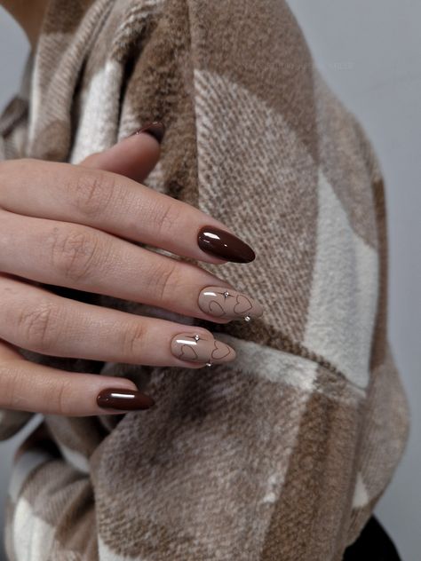 Fall Acrylic Nails Almond, Aesthetic Brown Nails, Nail Design Brown, Kutek Disney, Nagellack Trends, November Nails, Smink Inspiration, Makijaż Smokey Eye, Brown Nails