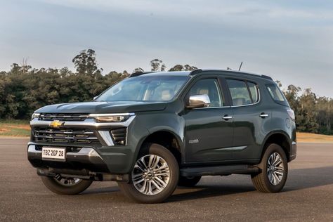 MUNDO QUATRO RODAS:  GMChevrolet Trailblazer 2024: a basic SUV that co... Digital Dashboard, Terrain Vehicle, Chevrolet Trailblazer, Utility Vehicles, Smart Key, Air Conditioning System, General Motors, Diesel Engine, Suv