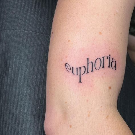 Euphoria Inspired Tattoos, Euphoria Tattoo Ideas Hbo, Euphoria Tattoo Ideas, Euphoria Tattoo, Pink Vanilla Girl, Sticker Sleeve, Simple Forearm Tattoos, Lettering Tattoos, Tattoo Catalog