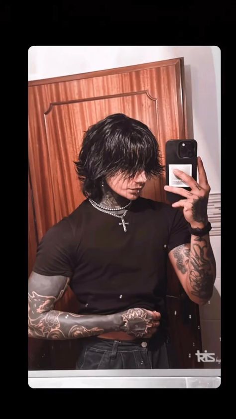 Black Hair Guy Face Claim, Emo Guy Haircut, Muscular Goth Men, Buff Emo Guys, Metal Head Guys Long Hair, Goth Men Hair, Vampire Hairstyles Men, Gothic Men Aesthetic, Hot Goth Guys