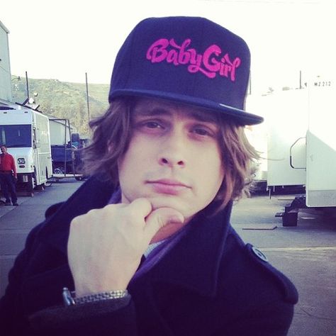 Pretty Boy looking studious in his Pink Baby Girl Hat Matthew Gubler, Dr Spencer Reid, Matthew 3, Crimal Minds, Shemar Moore, Matthew Gray, Matthew Gray Gubler