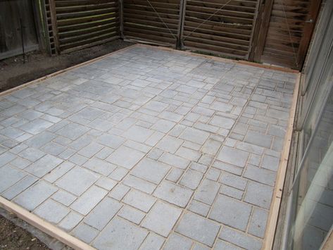 Walk Maker, Patio Pictures, Yard Design, Paver Patio, Backyard Makeover, Beautiful Backyards, Concrete Patio, Backyard Projects, Patio Area