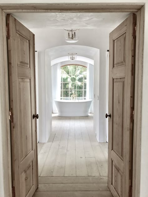 image result for vintage doors to master bathroom Malibu Mediterranean Modern Farmhouse Giannetti Home White Beadboard, French Country Bathroom, Farmhouse Renovation, Bathroom Farmhouse Style, Casa Country, Hallway Designs, Hallway Design, Farmhouse Master, Country Bathroom