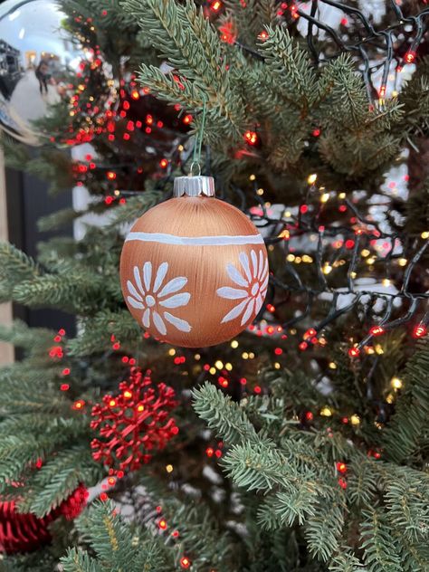 Mexican Barro Christmas Ornaments - texasdiymama.com Terracotta Christmas Decor, Christmas Balls Diy, Mexican Christmas Ornaments, Terracotta Christmas, Talavera Pattern, Nightstand Makeover, Mexican Christmas, Leftover Paint, Clear Ornaments