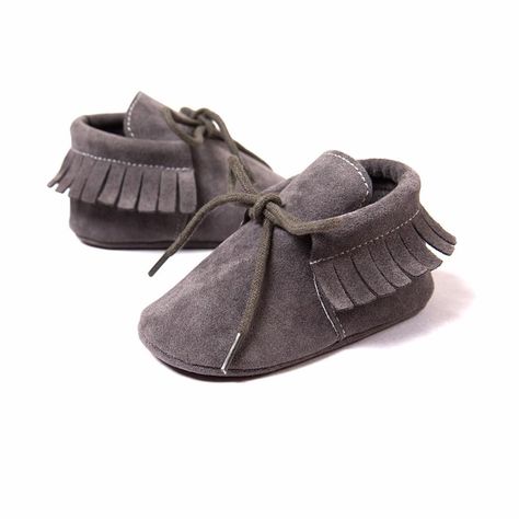 These baby mocs are super cute with detailed fringe. TAKES ABOUT 10-15 DAYS Sizes available 0-18 months Outsole Material: Rubber Fit: Fits true to size, take your normal size Upper Material: PU Closure Type: Slip-On Pink Moccasins, Best Baby Shoes, Soft Baby Shoes, Leather Baby Moccasins, Куклы American Girl, Suede Moccasins, Baby Moccasins, Leather Baby