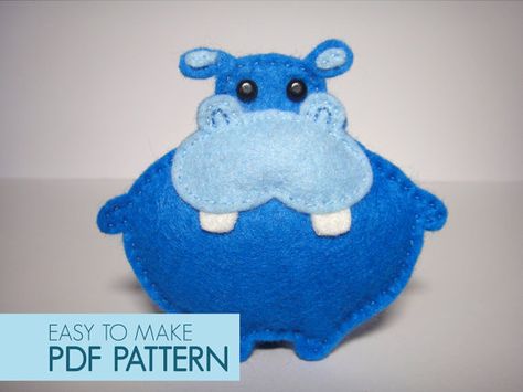 Easy to sew felt PDF pattern. DIY Pippo the Hippo finger Hippo Cake, Sew Felt, Finger Puppet, Easy To Sew, Finger Puppets, Sewing Skills, Handmade Charms, Softies, Felt Crafts