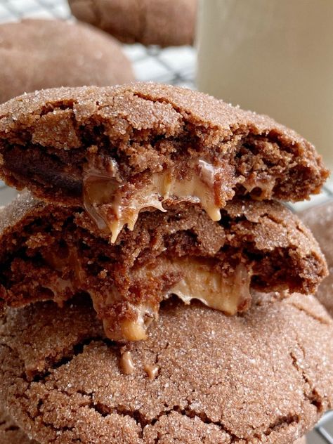 Rolo Cookies | Together as Family Pudding Desserts Layered, Rolo Chocolate, Rolo Candy, Rolo Cookies, Chocolate Hershey, Best Gingerbread Cookies, Cinnamon Banana Bread, Monster Cookie Bars, Cinnamon Roll Muffins