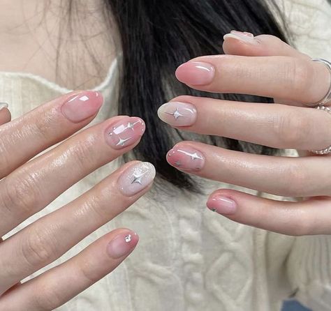 Short Xiaohongshu Nails, Japanese Natural Nails, Japanese Jelly Nails Short, Douyin Summer Nails, Saranghoes Nails, Short Asian Nails, Summer Korean Nails, Short Douyin Nail, Almond Nails Korean