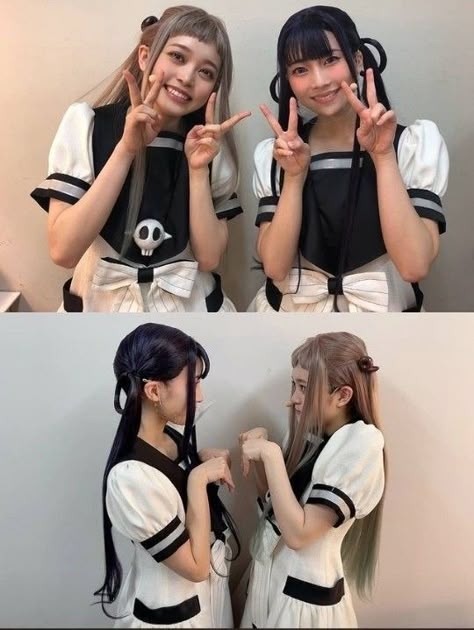 Becky And Anya Cosplay, Duo Anime Cosplay, Matching Cosplay Ideas, Matching Cosplays, Nene Yashiro Cosplay, Cosplay Duos, Matching Cosplay, Nene Cosplay, Duo Cosplay