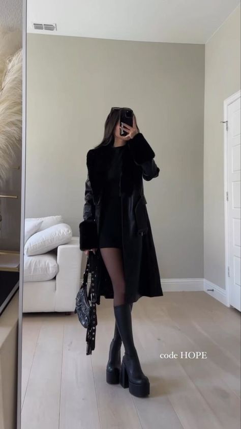 Outfits For 2023, Best Fall Outfits, Fall Outfits For Women, Fall Outfit Ideas, Outfits For Women, All Black Outfit, Date Outfits, Looks Style, Winter Fashion Outfits