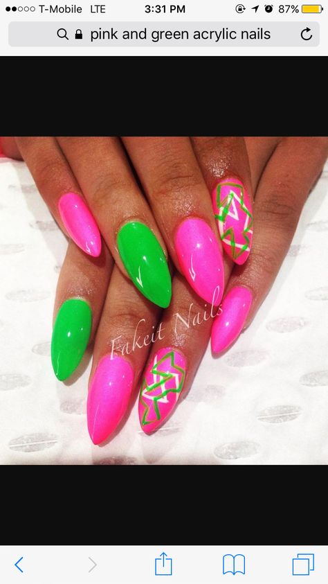 Alpha Kappa Alpha Nail Designs, Aka Nail Designs, Aka Nails, Sorority Nails, Dallas Outfit, Lime Green Nails, Green Acrylic Nails, Acrylic Toe Nails, Aka Sorority