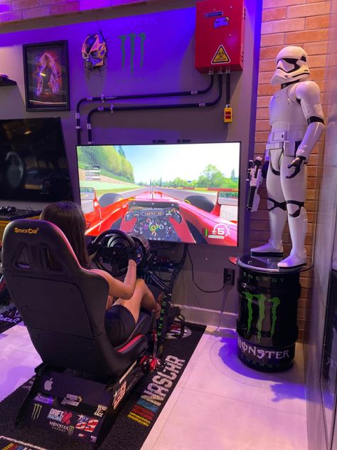 Car Simulator Room, Racing Simulator Room, F1 Simulator Room, Gaming Cockpit, Games Room Inspiration, Small Game Rooms, All Video Games, House Games, Racing Simulator