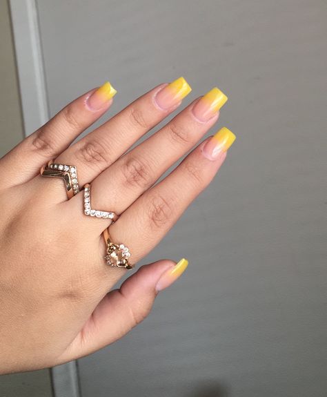 Nails Ombre Black, Yellow Ombre Nails, Nails Ombre, Yellow Ombre, Yellow Nails, Shades Of Yellow, Ombre Nails, Spring Nails, Engagement Rings