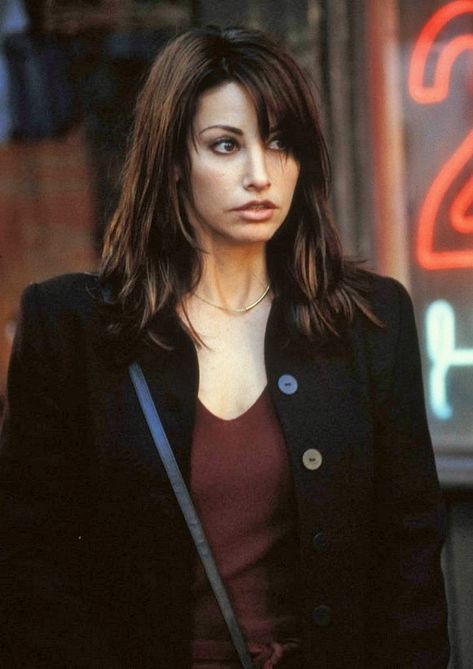 Bound 1996, Kitchen Pass, Jennifer Esposito, Gina Gershon, Kiss Beauty, I Love Cinema, Soft Clothes, Photography Poses Women, Blackpink Fashion